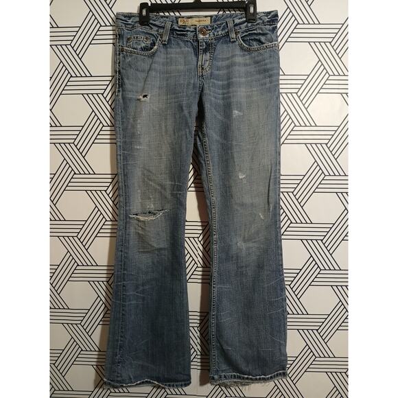 BKE Sabrina Distressed Denim Size 29 - Picture 1 of 5